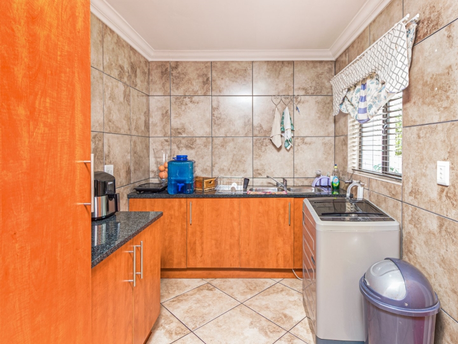 3 Bedroom Property for Sale in Melodie North West